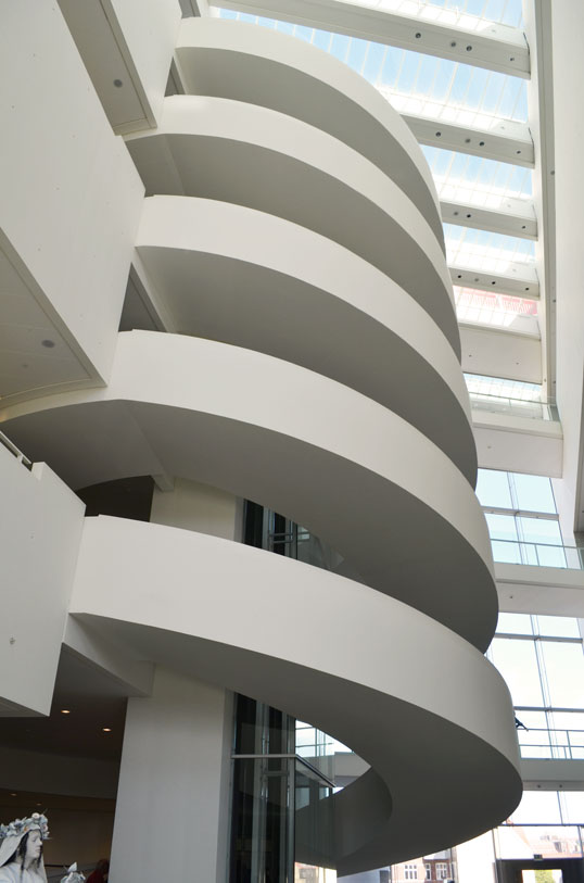 Auf Architektour: Wendeltreppe im Aros Kunstmuseum, Aarhus